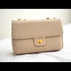 Bally ivory chain double-flap quilted bag